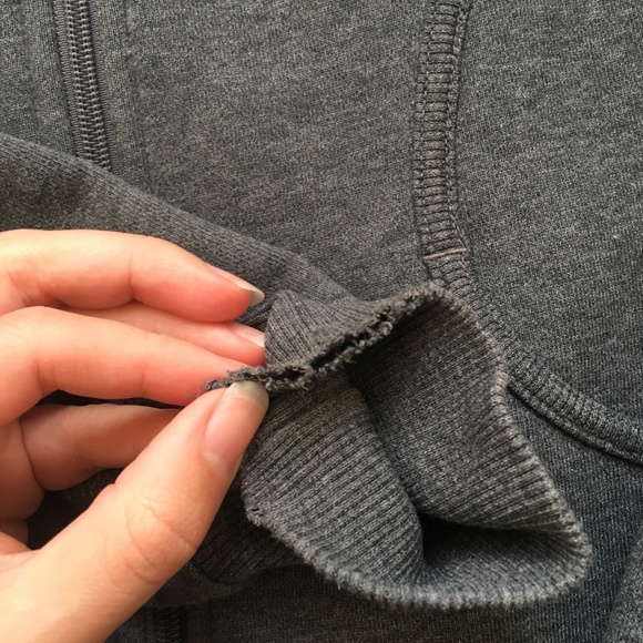 Lululemon Scuba Sweater - Picture 7 of 7